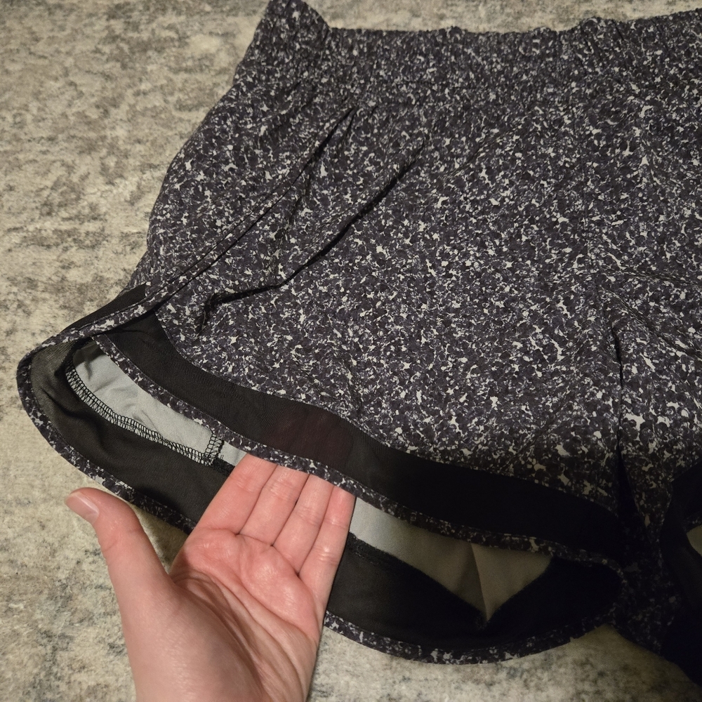 Athleta Mesh Racer Shorts - Picture 3 of 4